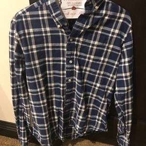 Gap button down shirt